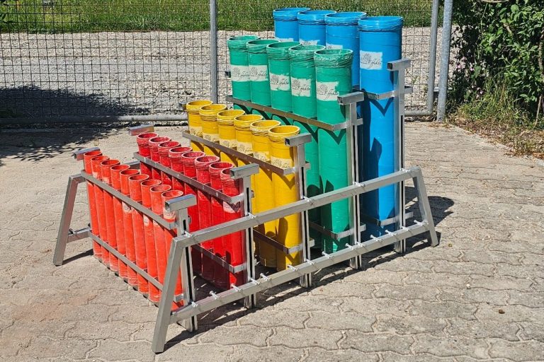 Feuerwerk Mörser Rack Systeme von ME Effekte aus Ellwangen, Ostalbkreis. Alle Größen kombinierbar. Größen von 2" bis 8". 
Für Abschussrohre